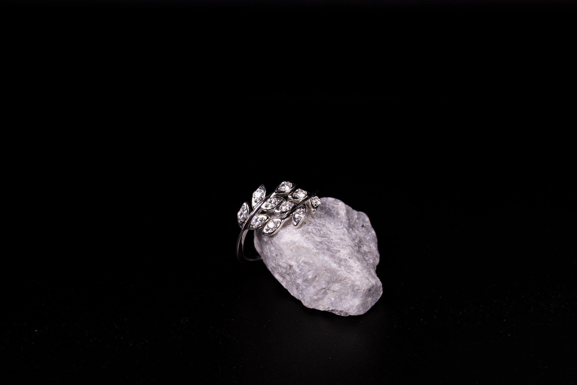Floral Statement Ring, Silver Leaf Ring, Right Hand Ring