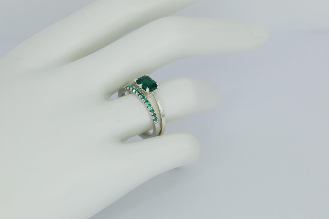Solitaire Sterling Silver Lab Grown Emerald Ring