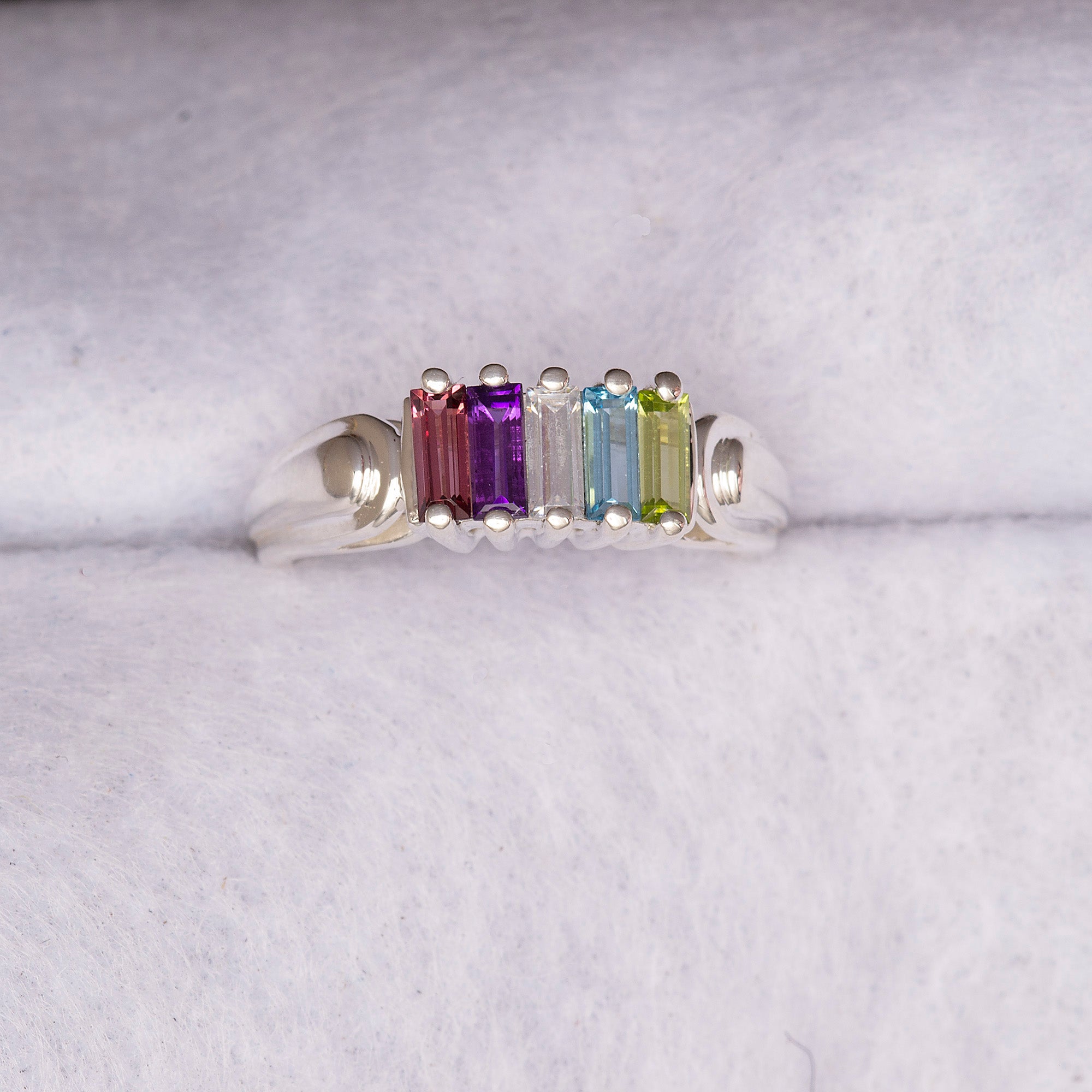 Buy Mother's Birthstone Ring 14k - Made To Order Online | Arnold Jewelers