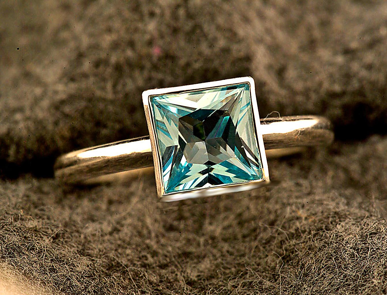 Sky Blue Topaz 2 Carat Silver Ring